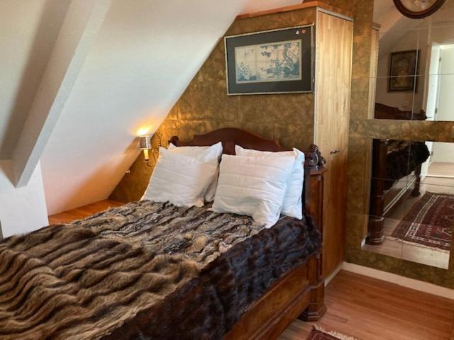 Caravaggio Boutique Suites Antwerpen Eksteriør billede